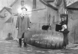 russell-inganna-la-taylor